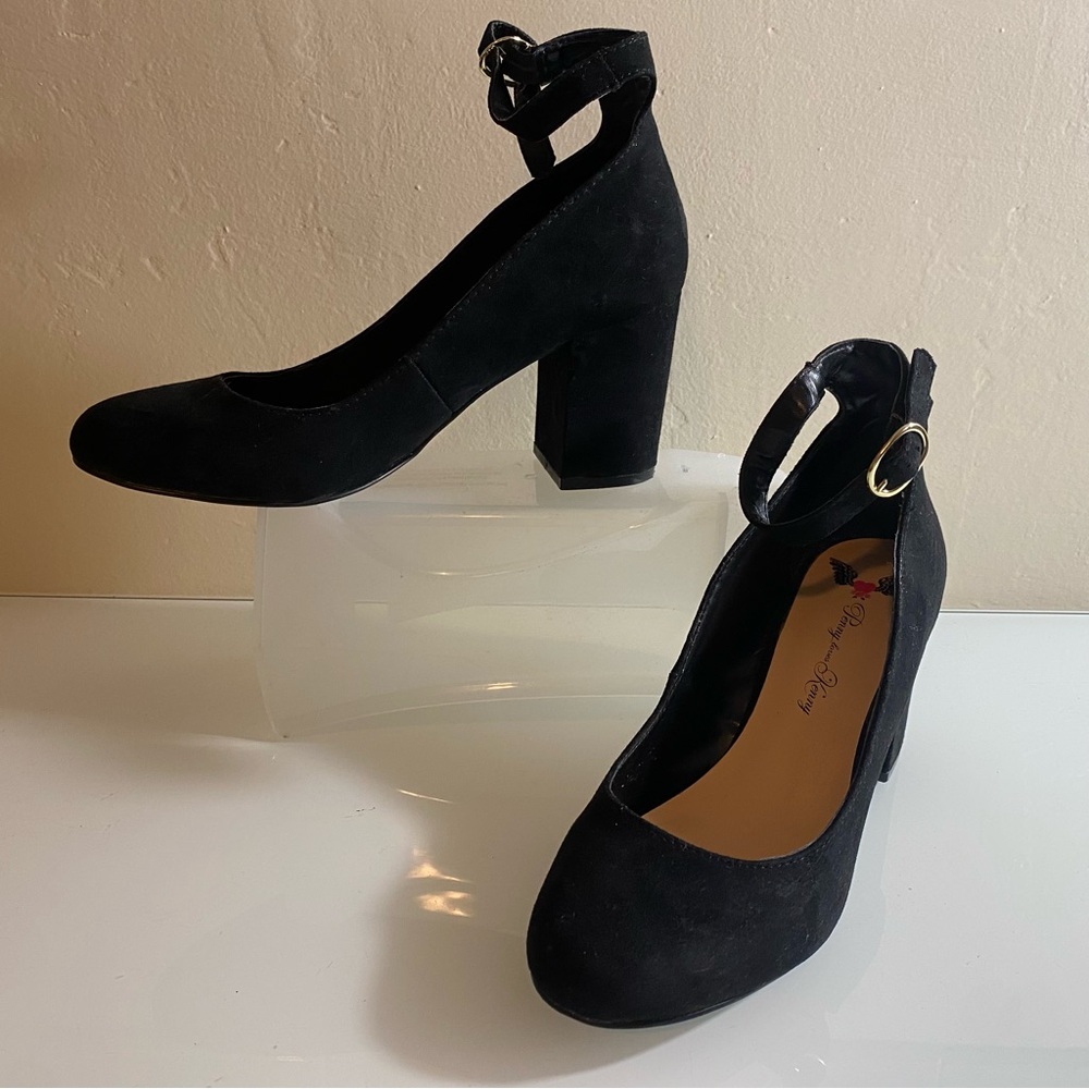 Penny Loves Kenny Black Ankle Strap Block Heels Rounded Toes Size 81/2M